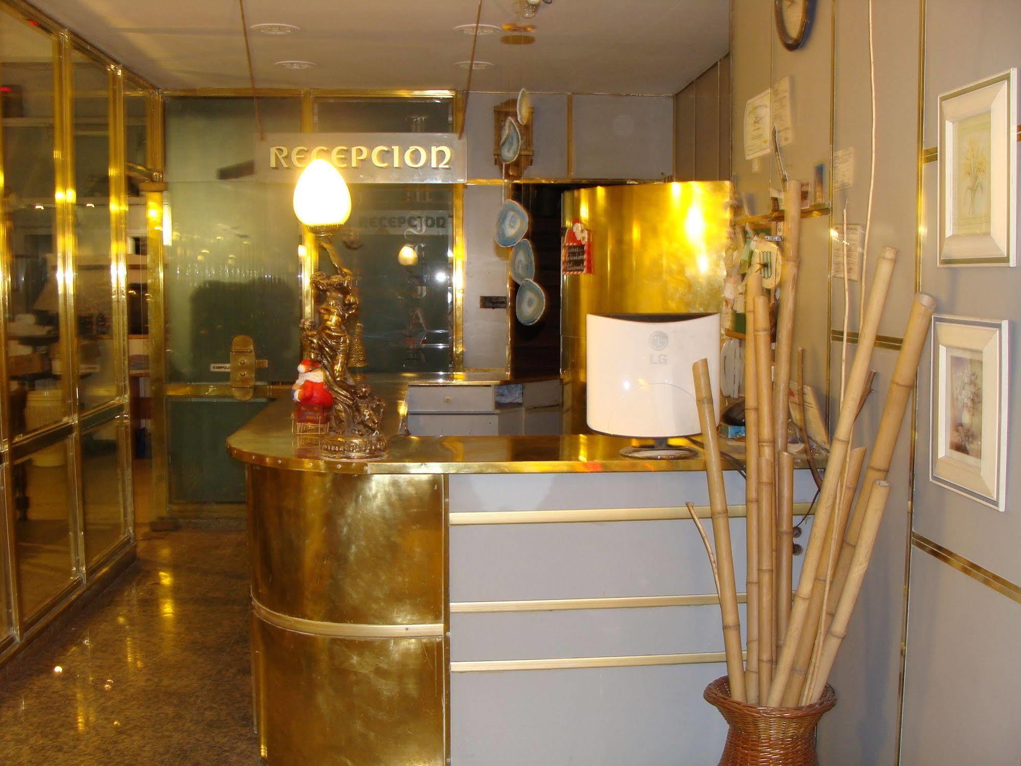 Hotel Aeropuerto Monte Grande Dış mekan fotoğraf